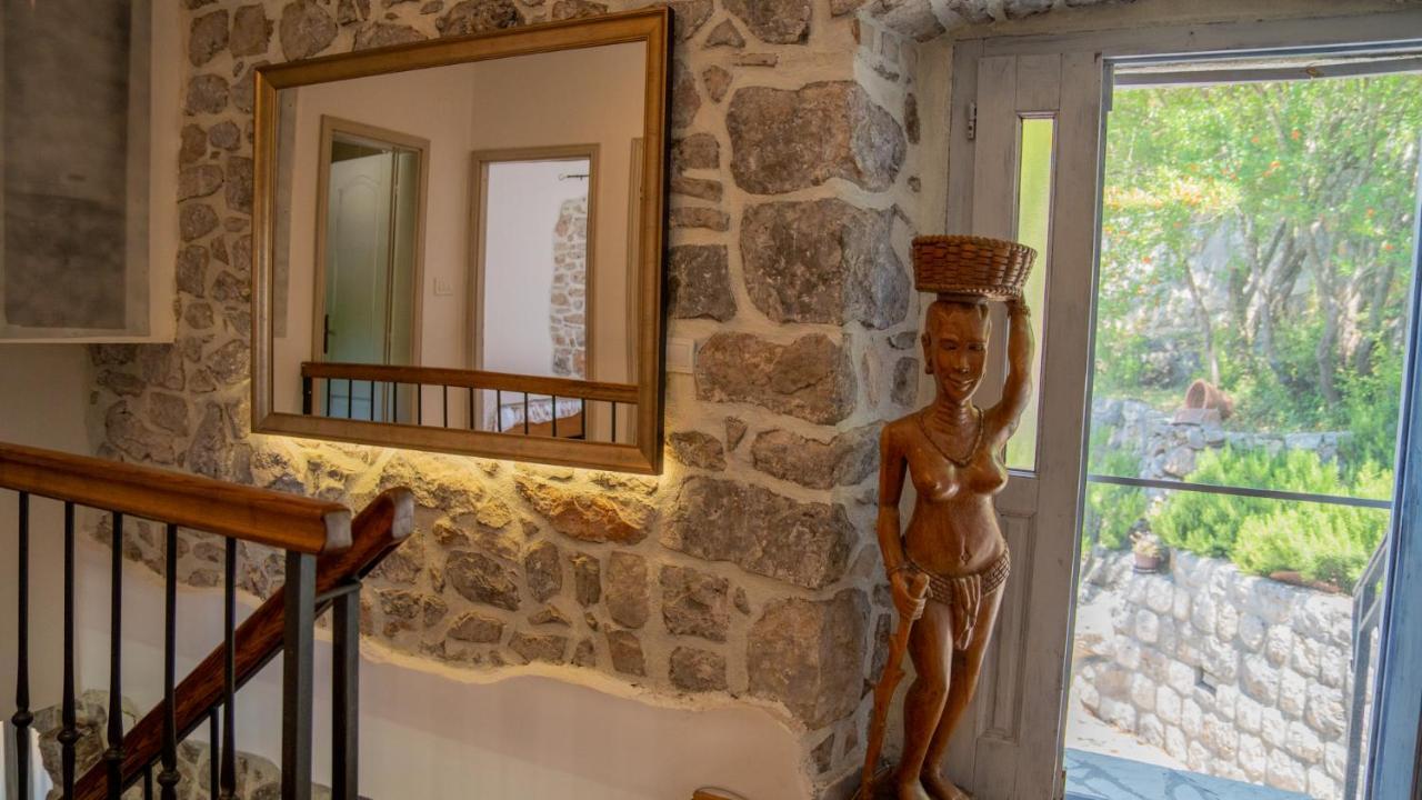 Villa Toscana With A Pool Tivat Eksteriør bilde